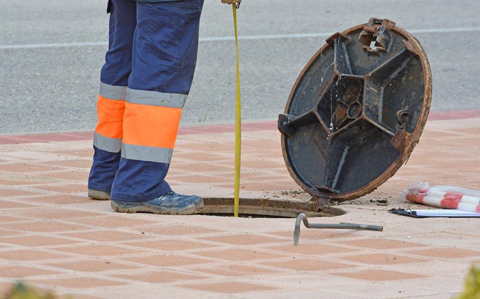 société pour déboucher canalisation Lassy